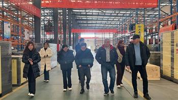 俄罗斯SOLIS GROUP团队莅临信然压缩机工厂考察并洽谈合作